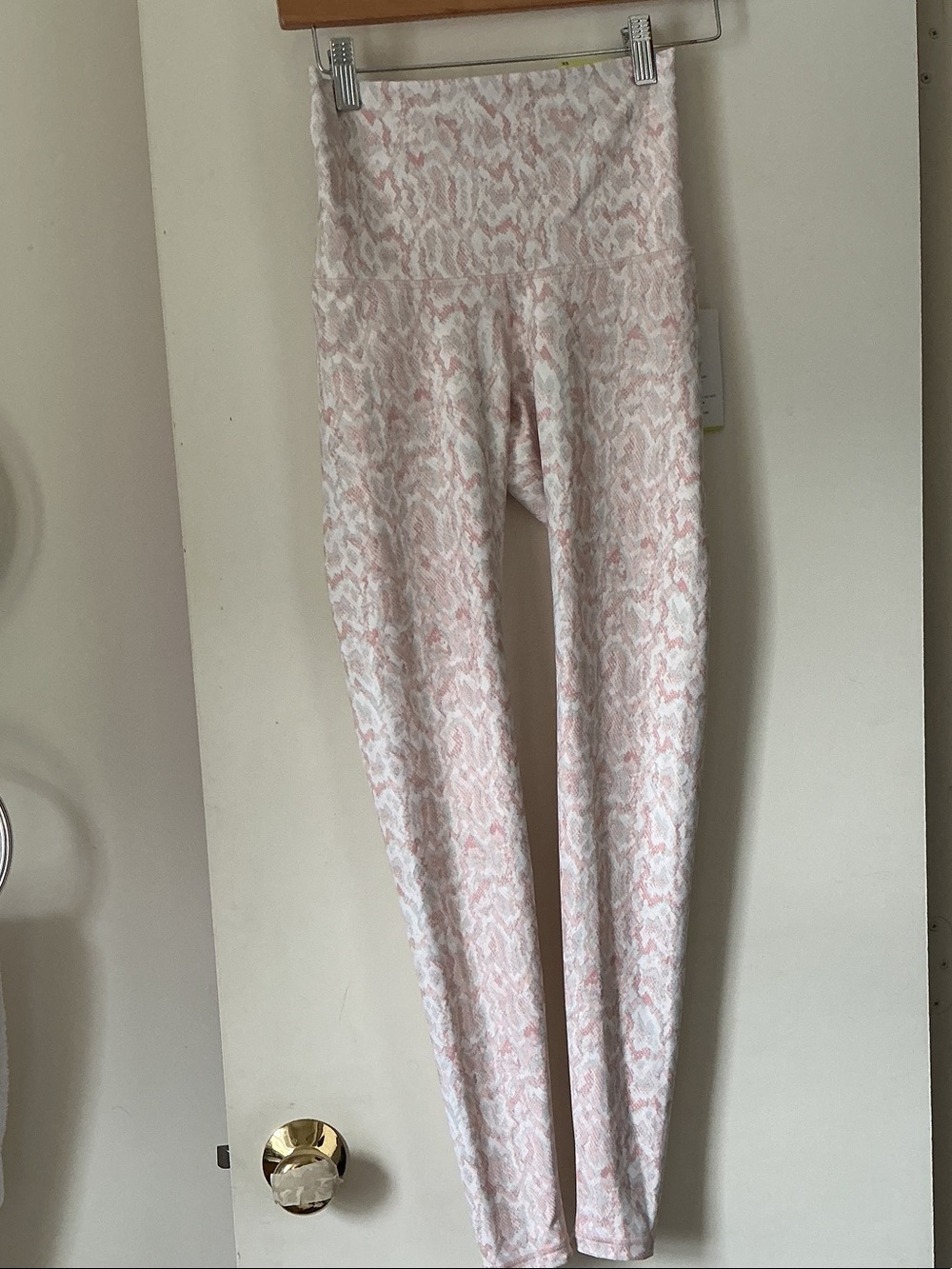 OLD NAVY women’s High-Waist Pink Printed Leggings